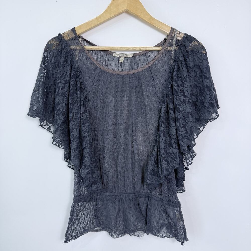 Gimmicks Sheer‎ Lace Mesh Top Size M Gray Flutter Sleeves Feminine Whimsigoth